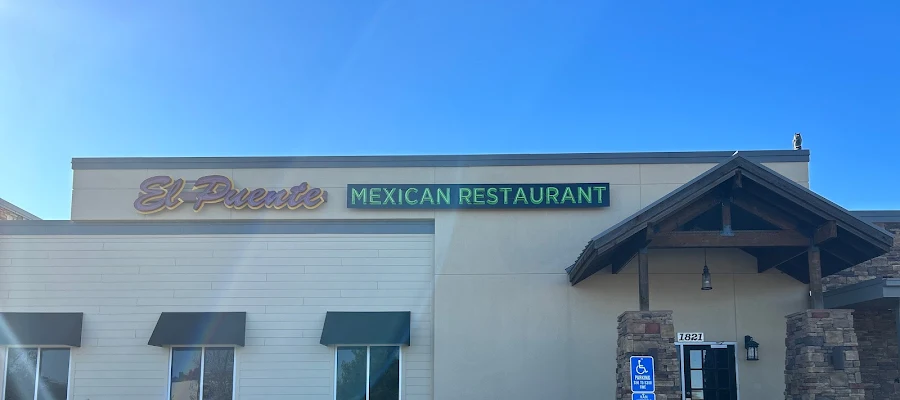 El Puente Mexican Restaurant and Cantina