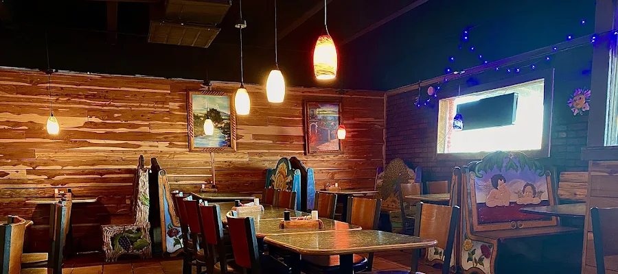 El Rancho Cantu Mexican Restaurant