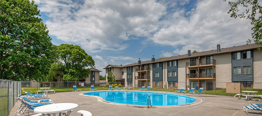Element Urbandale Apartments