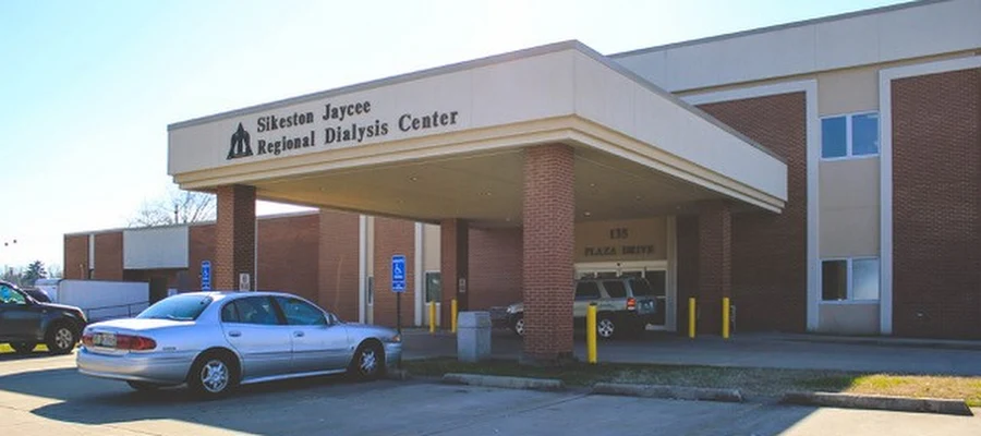 Enrique Sumire, MD