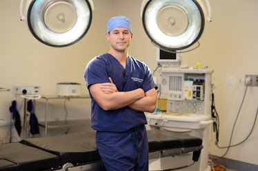 Erick Sanchez, MD Plastic Surgery