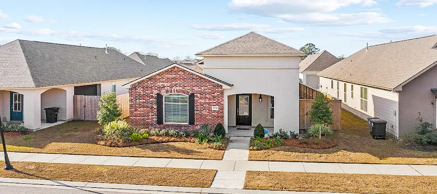 Erin Alvarez, Realtor®