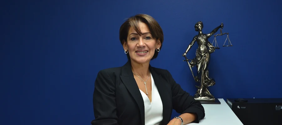 Escobar Law Firm, PLLC - hablamos español!