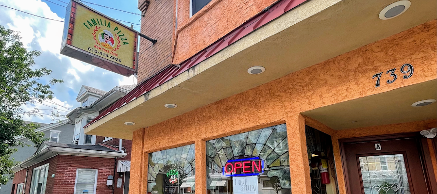 Familia Pizza