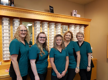 Family Eyecare - Laurie