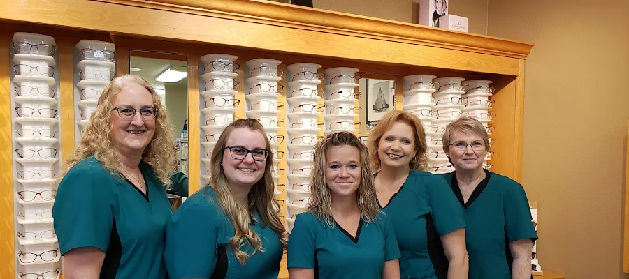 Family Eyecare - Laurie