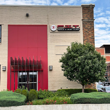 F.I.T. Muscle & Joint Clinic Crossroads District (Chiropractic)