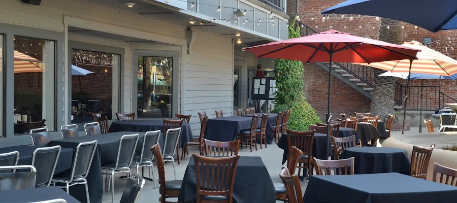 Five Ten Bistro