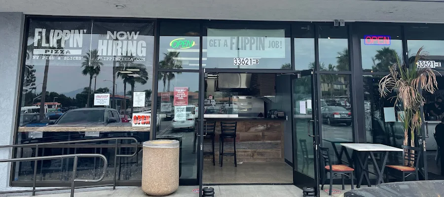 Flippin' Pizza