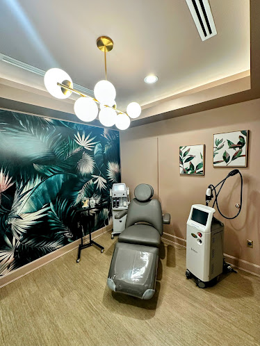 Fora Dermatology - Gateway