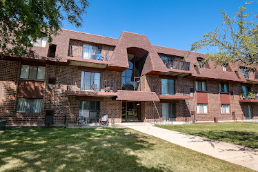 Fox Crest Apartments