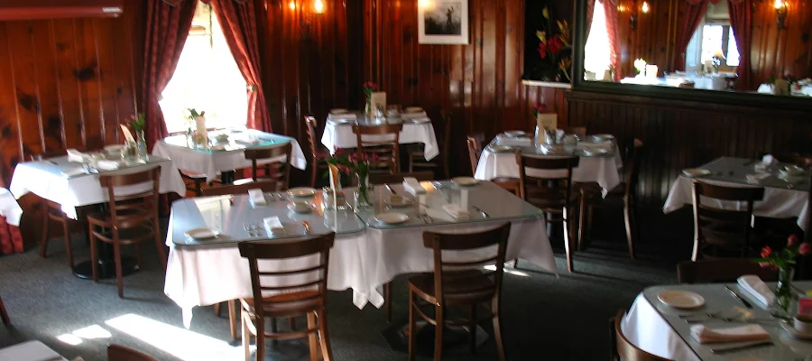Frank & Diannah's Arbor Inn