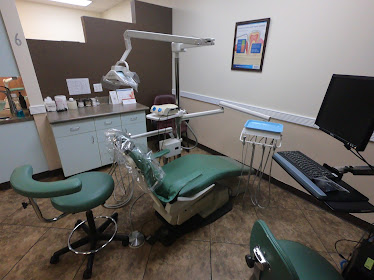 Fullerton Dental Associates