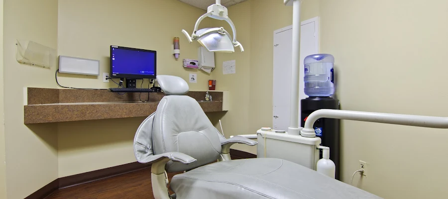 Gentle Dental at Gratiot Avenue