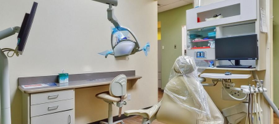 Gentle Dental Broadway