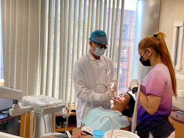 Gentle Dental of West New York: Dr Leonid Itskov