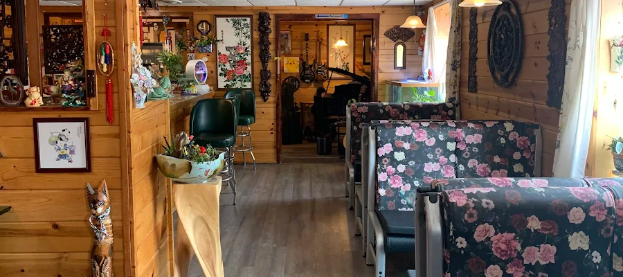 Golden Dragon Restaurant