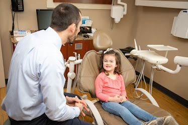 Green Dental - Lyons, IN