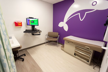 Haleh Khoshreza, MD
