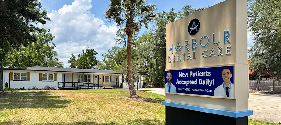 Harbour Dental Care - University Blvd