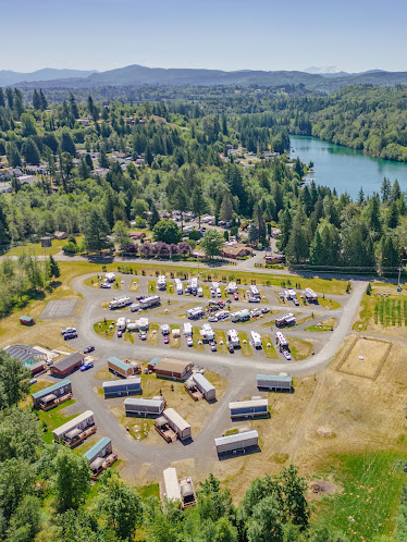 Harmony Lakeside RV & Cabins Resorts