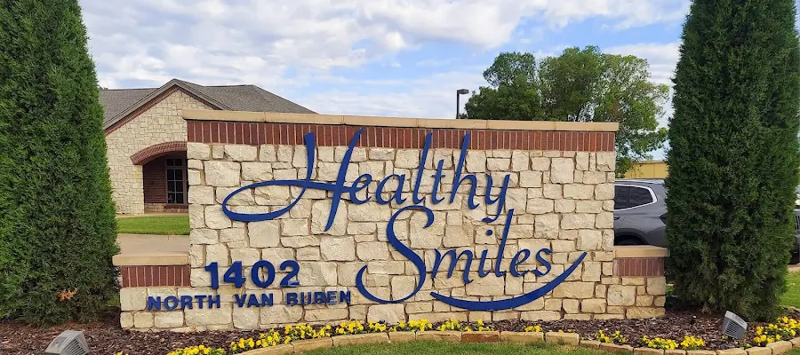 Healthy Smiles Family and Implant Dentistry