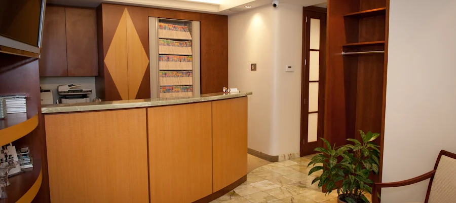 Helma Philips, DDS: Midtown Manhattan Dentistry