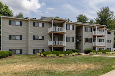 Hickory Woods Apartments