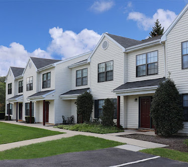 High Pointe Club Apartments