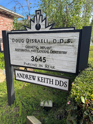 Hillcrest Dental - Doug Disraeli DDS / Andy Keith DDS