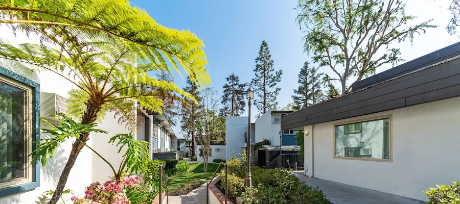 Hills at Hacienda Heights Apartments