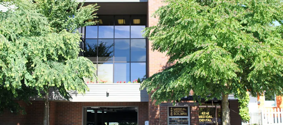 Holliday Dental Wellness