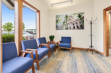 Holmes Family & Cosmetic Dentistry