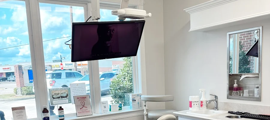 Hood Dental Care Zachary