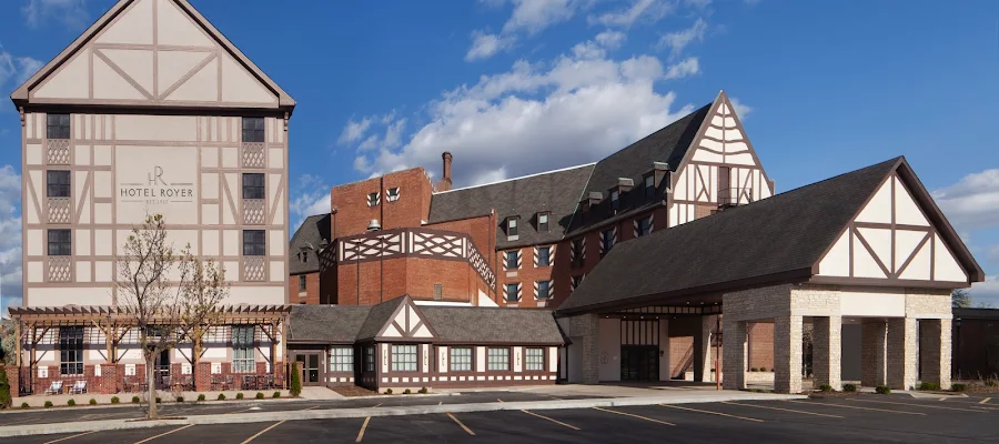 Hotel Royer Urbana Champaign, Tapestry Collection by Hilton