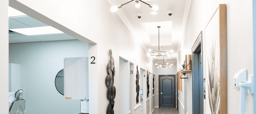 Ideal Dental University Blvd