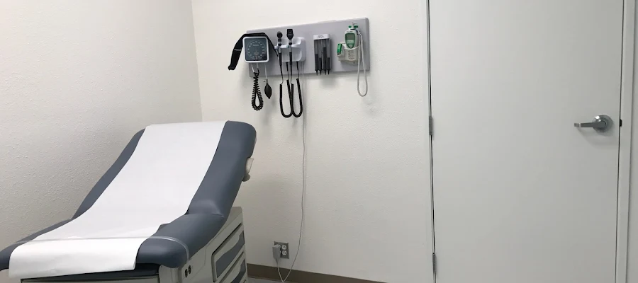 Instant Urgent Care