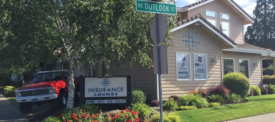 Insurance Lounge