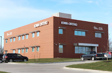 Iowa Ortho Pella