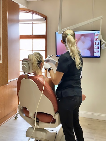 Island Dentistry : Smile Aesthetics
