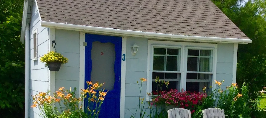 Isleview Motel and Cottages