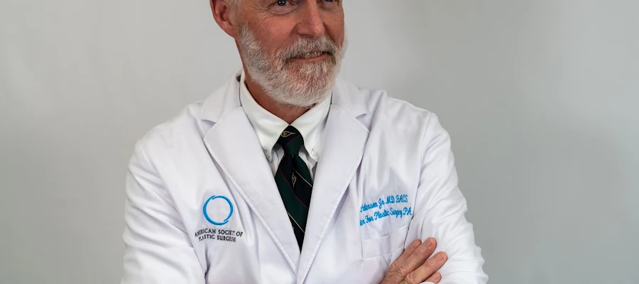 Jack Peterson M.D.