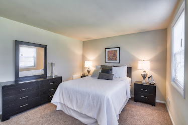 Jamestowne Apartments and Townhomes