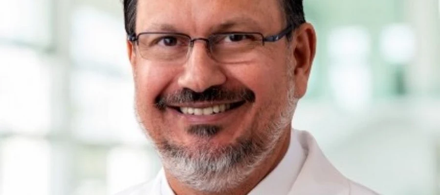 Javier Sosa, MD