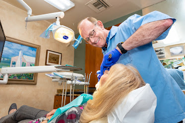 Jerome A Guttman DDS