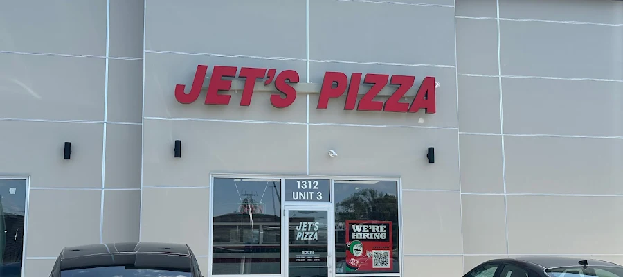 Jet's Pizza