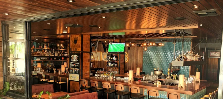 Jimmy's Famous American Tavern