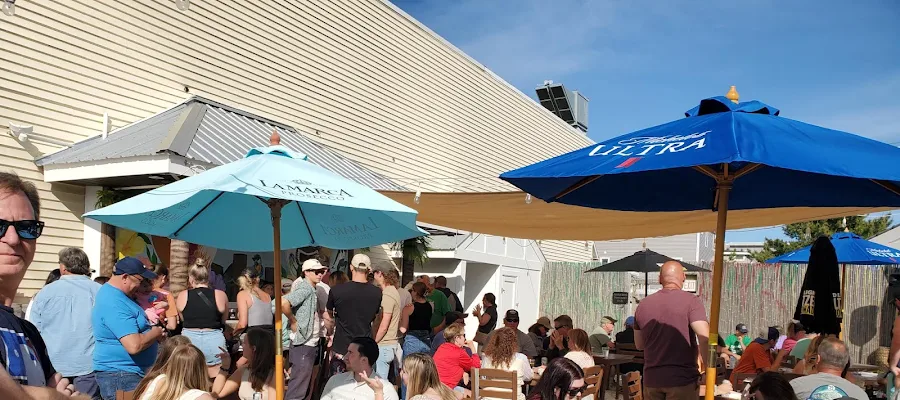 Joe Pop's Shore Bar & Restaurant