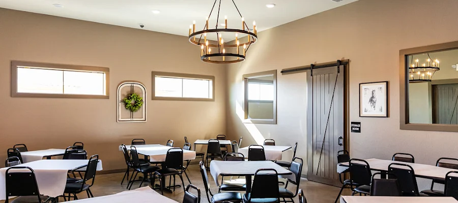 Joe’s Italian Grill
