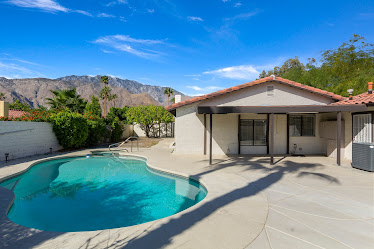 John Sloan Real Estate Group - Keller Williams Luxury Homes